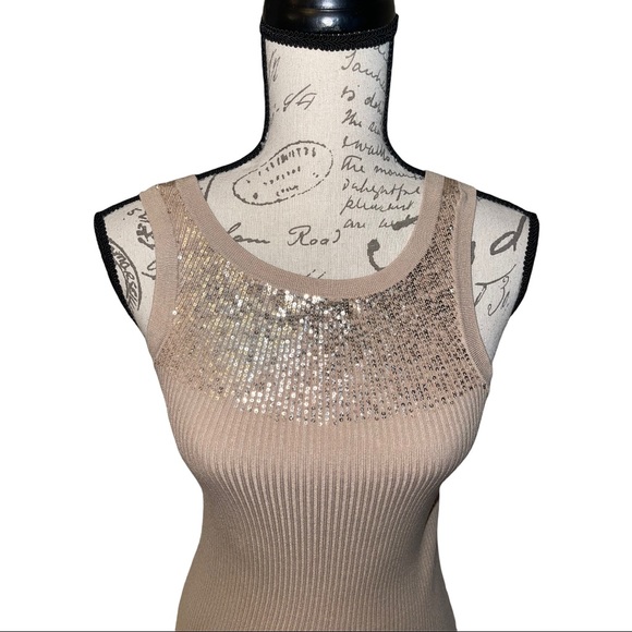 Venue Top - Picture 2 of 6